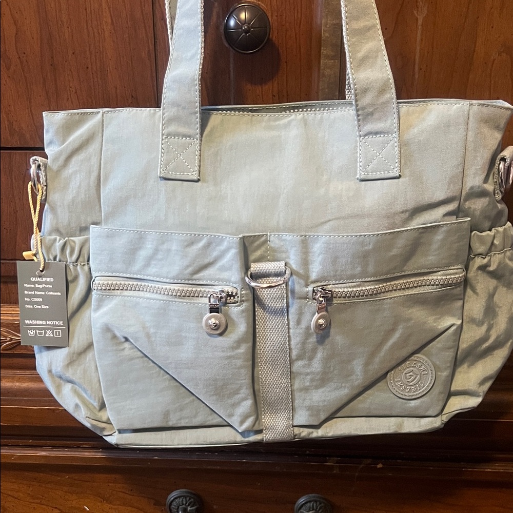 Light Sage Tote Bag with Front Zip Pockets - Unbranded